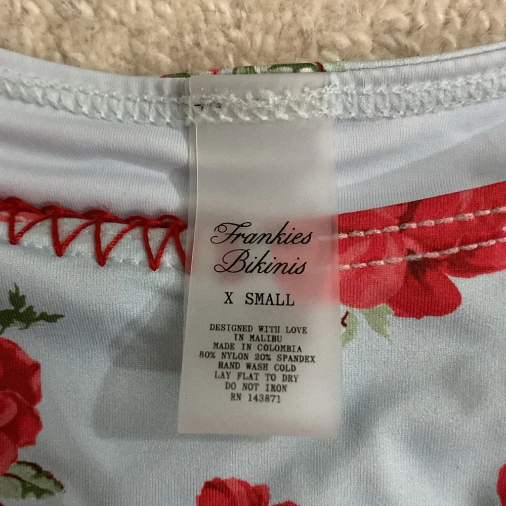Frankie’s Bikinis Women’s Dove Bikini Bottom. Size XS. NWT